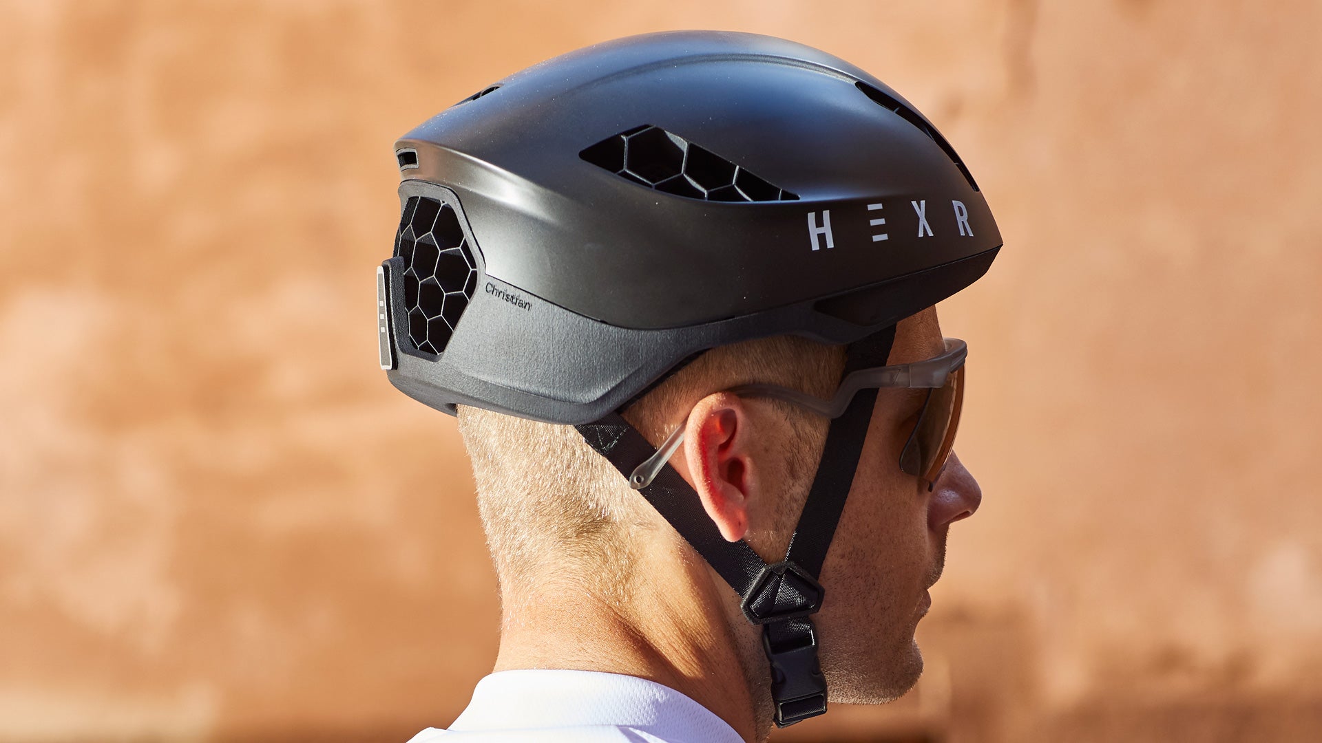 View of the HEXR helmet from the back.